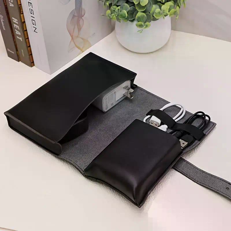 Tech Accessories Travel Case - 1 Buah Organizer Multi-Kompartemen Kulit PU-Tas