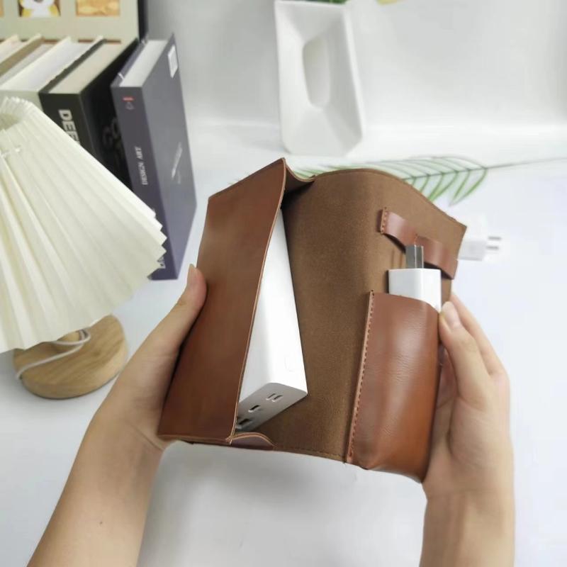 Tech Accessories Travel Case - 1 Buah Tas Organizer Multi-Kompartemen Kulit