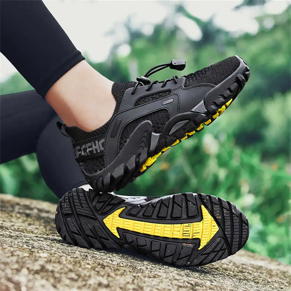 Tech Accessories Ideas - Sepatu bot Hiking Pria, sneaker olahraga